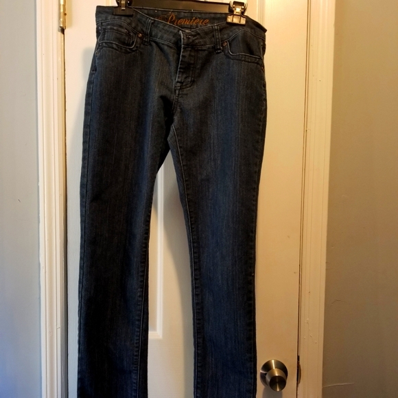 Premiere Denim by rue21 Denim - Premiere dark wash women's denim skinny leg jean